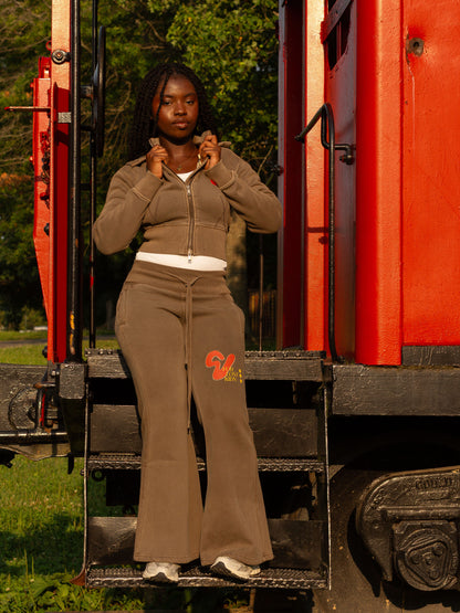 BROWN "PASSPORT" SET